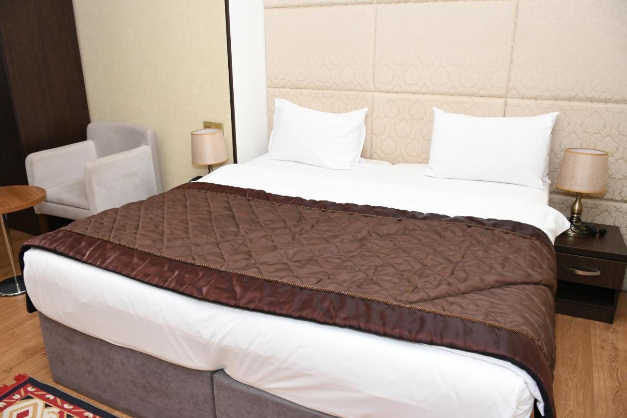Square Baku Hotel المظهر الخارجي الصورة