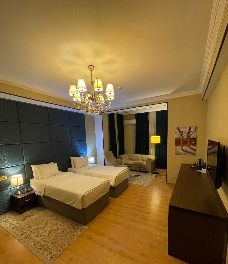 Square Baku Hotel المظهر الخارجي الصورة